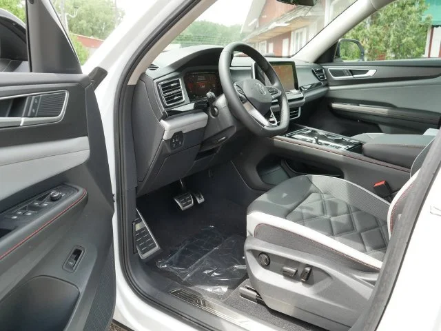 New 2026 White/off-white Volkswagen Peak Edition image 7