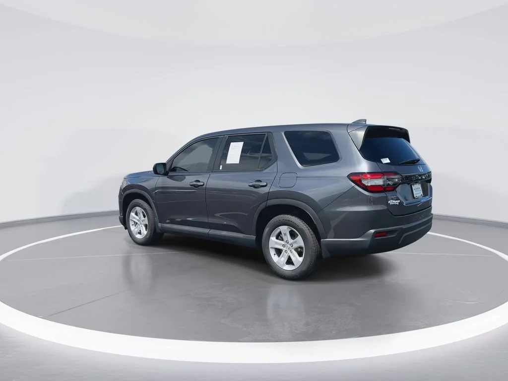 Used 2023 Gray Honda LX image 6