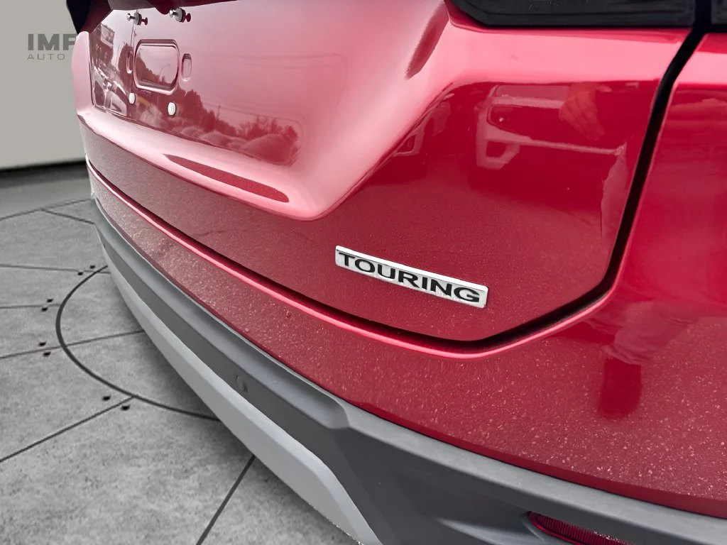 Used 2025 Red Honda Touring image 31