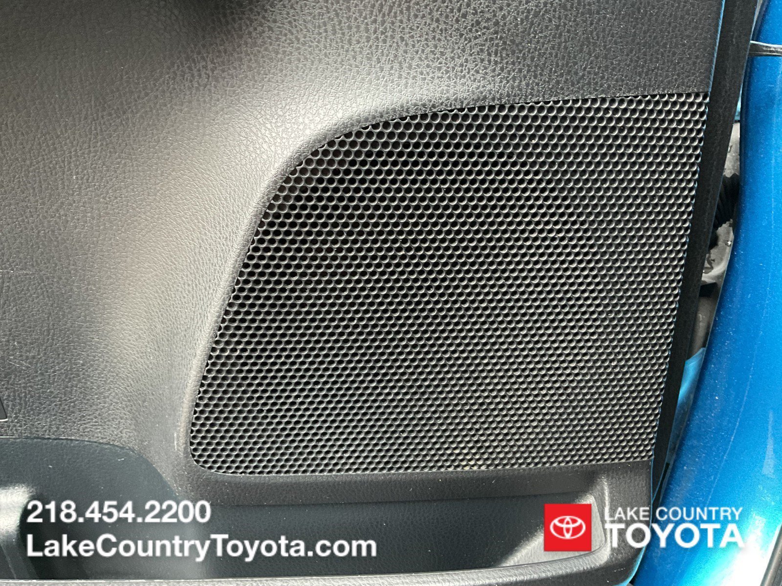 Used 2016 Electric Storm Blue Toyota SE image 33