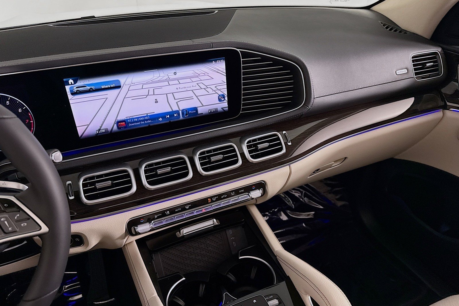 New 2026 Polar White Mercedes-Benz GLS 450 4MATIC® SUV image 20