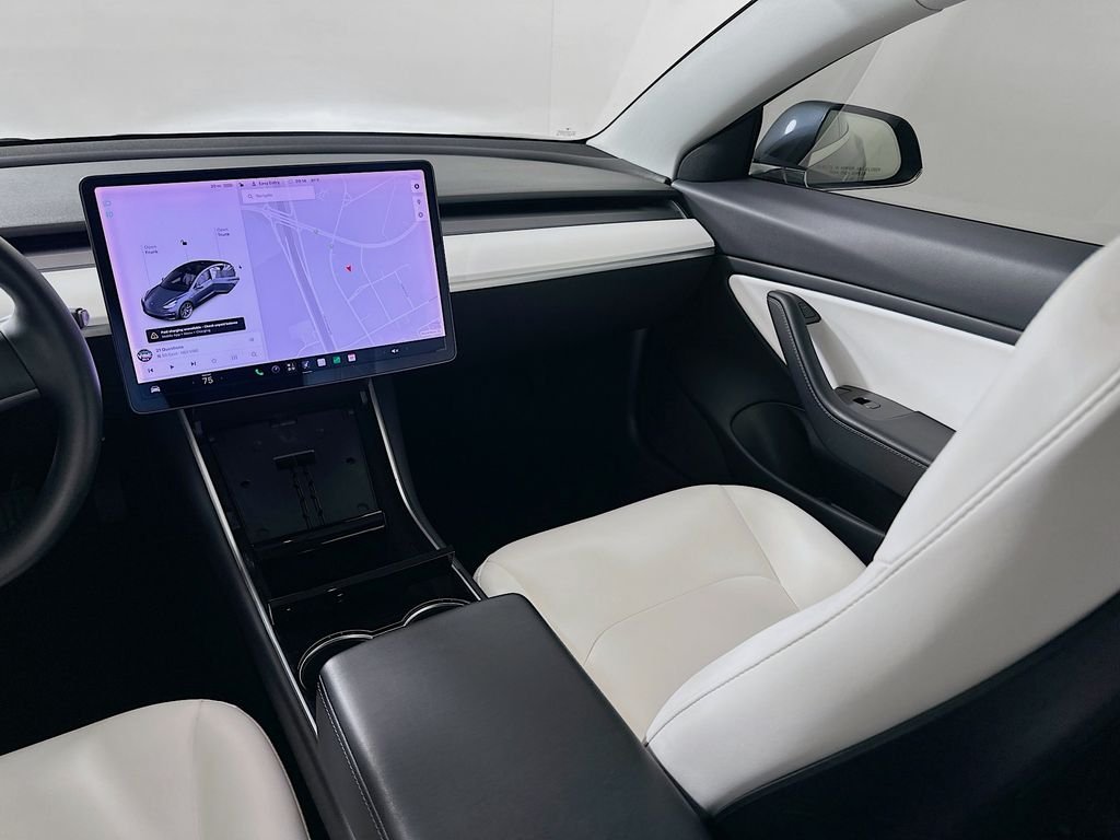 Used 2019 Silver Tesla Long Range image 23