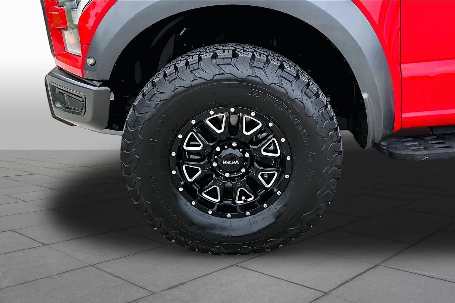 Used 2019 Race Red Ford Raptor image 11