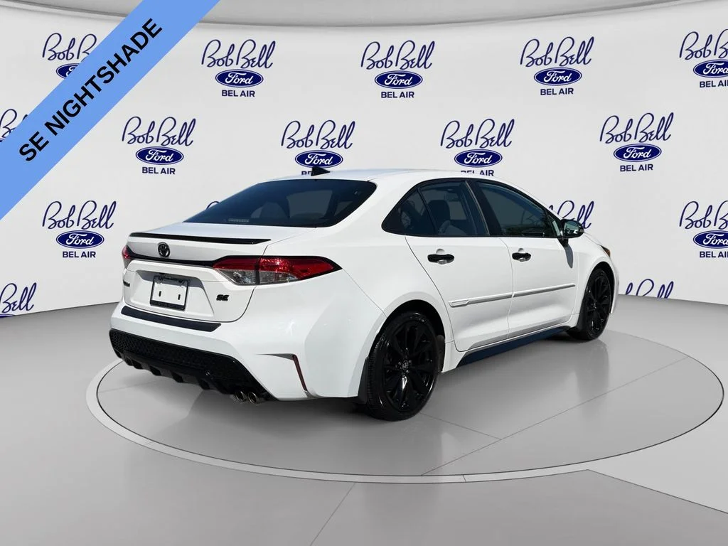 Used 2020 White Toyota SE Nightshade image 7