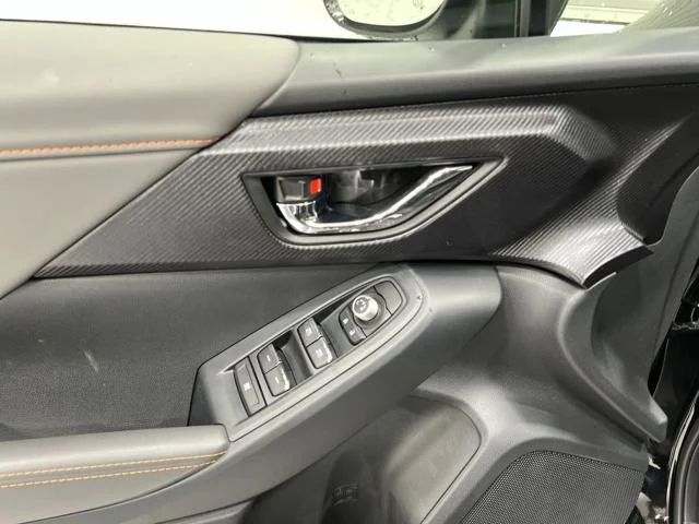 New 2026 CRYSTAL BLACK SILICA Subaru Limited Hybrid image 13