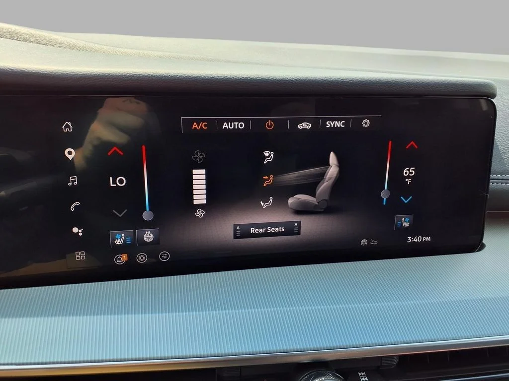 Used 2026 White Nissan Platinum image 6