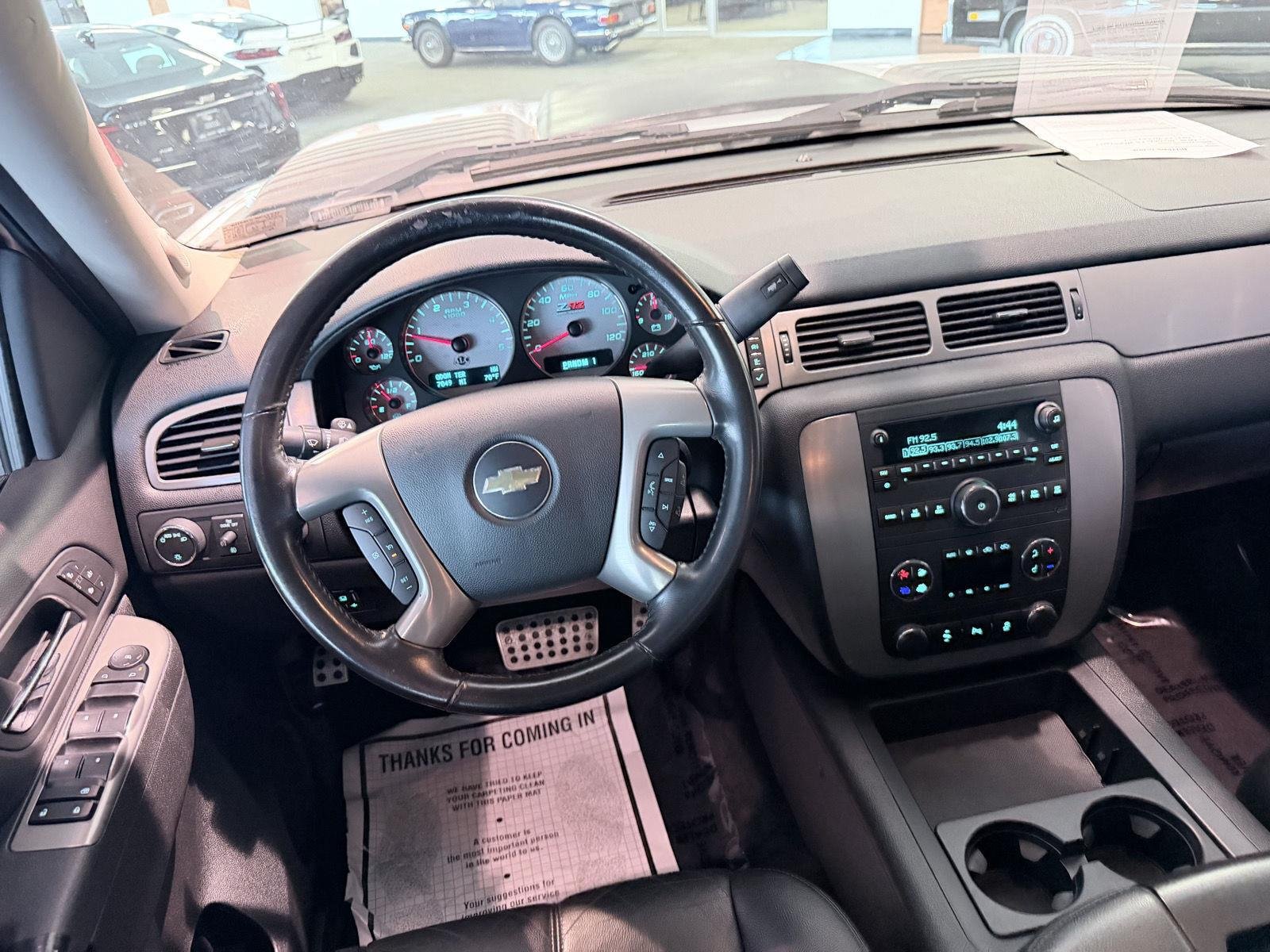 Used 2014 Silver Ice Metallic Chevrolet LTZ image 37