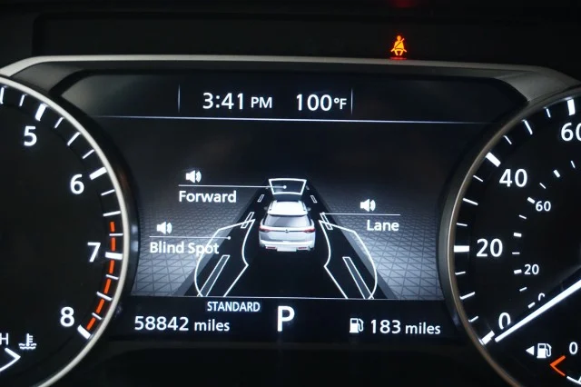 Used 2024 BLACK Nissan SV image 31