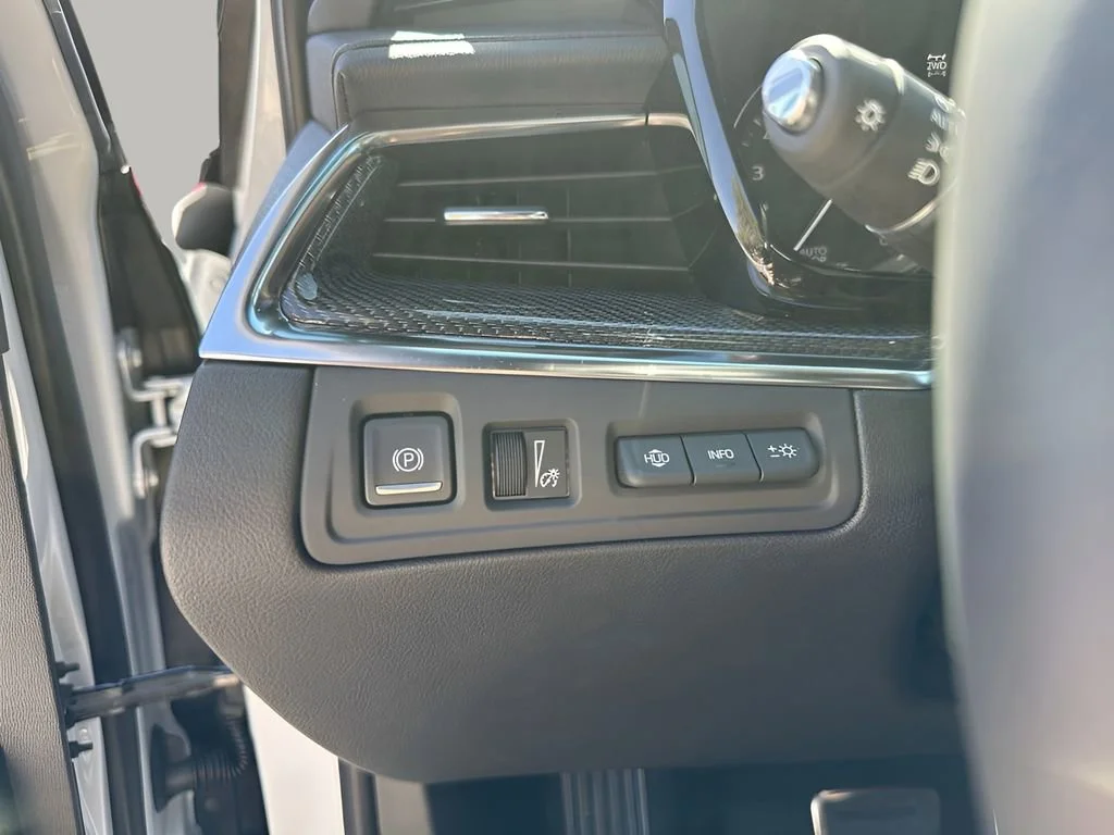 New 2026 Crystal White Tricoat Cadillac Sport image 30