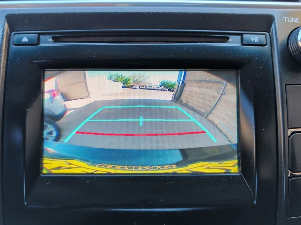 Used 2015 Black Toyota SE image 15