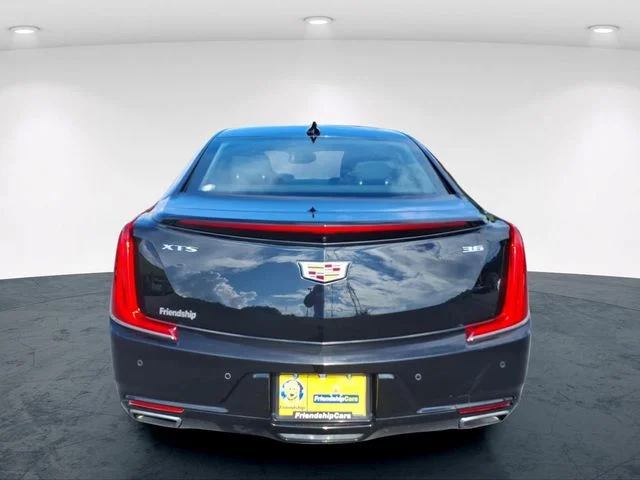 Used 2019 Black Cadillac Luxury image 7