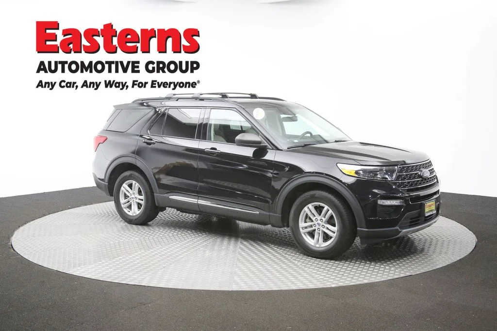 Used 2022 Black Ford XLT image 47