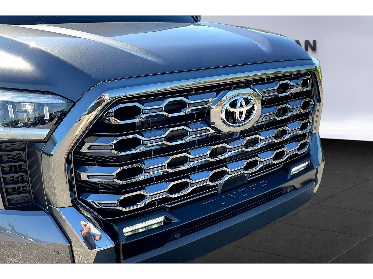 Used 2025 Gray Toyota Platinum Hybrid image 20