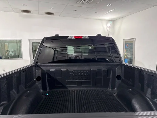 Used 2025 Black Ford XLT image 8