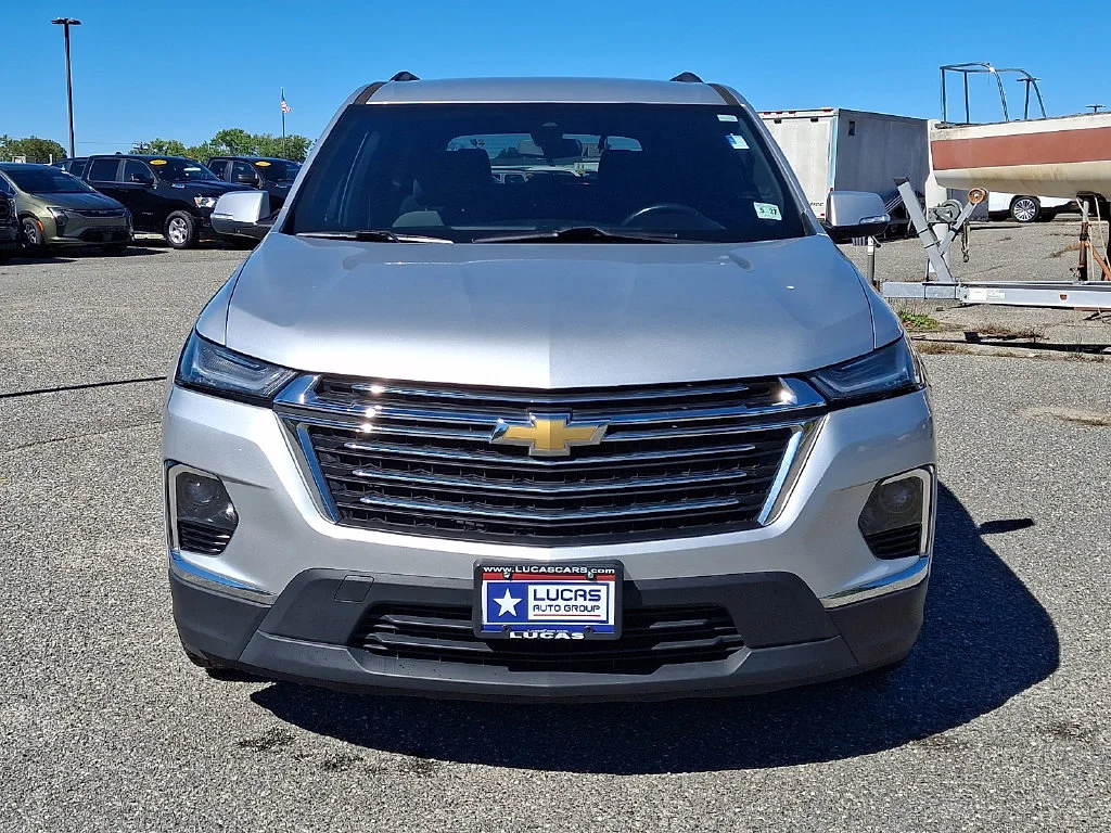 Used 2022 Silver Chevrolet LT image 4