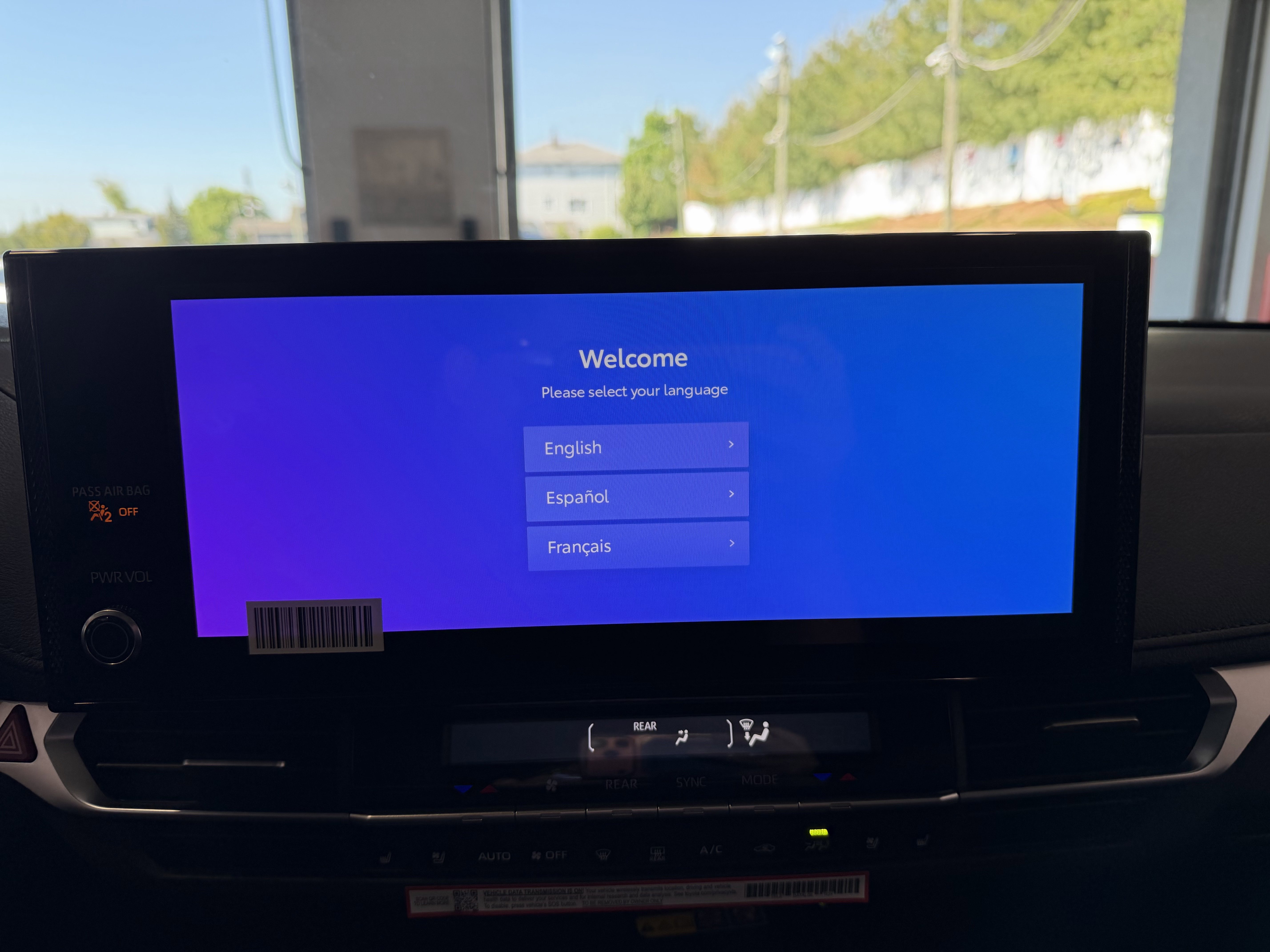 2026 Toyota Sienna Platinum - Photo 36