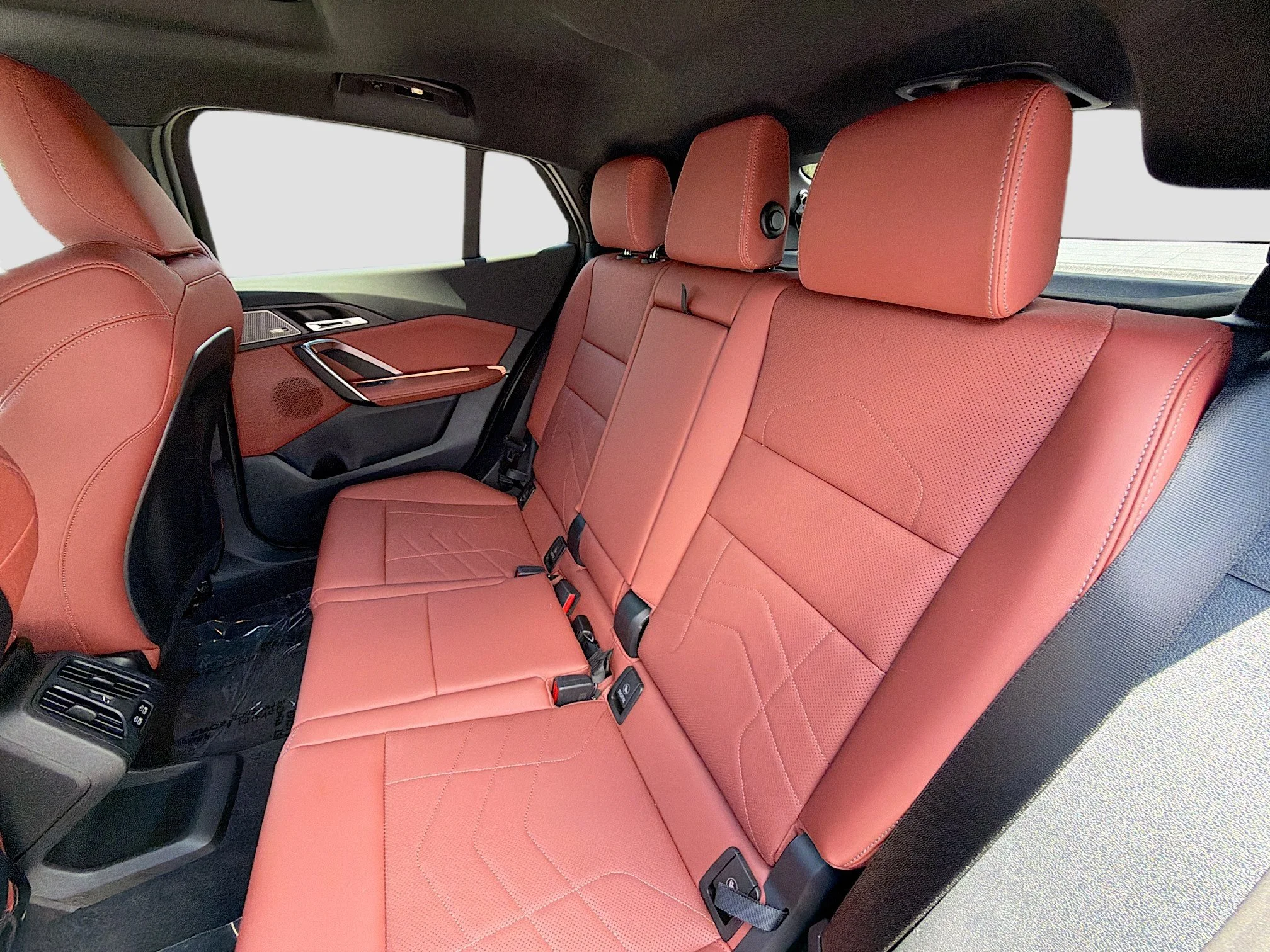 New 2026 Black Sapphire Metallic BMW xDrive28i image 20