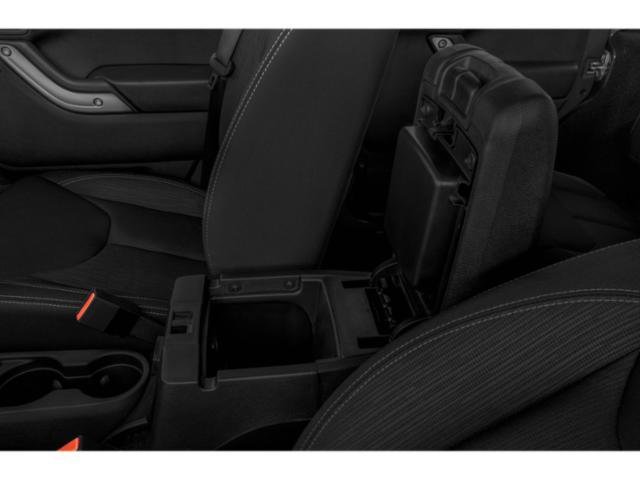 Used 2015 Black Jeep Unlimited Sahara image 18