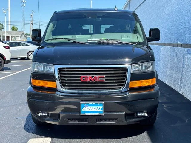 Used 2021 Onyx Black GMC Explorer Limited SE image 5
