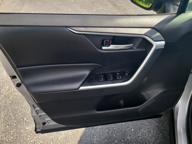 Used 2025 Silver Toyota XLE image 15