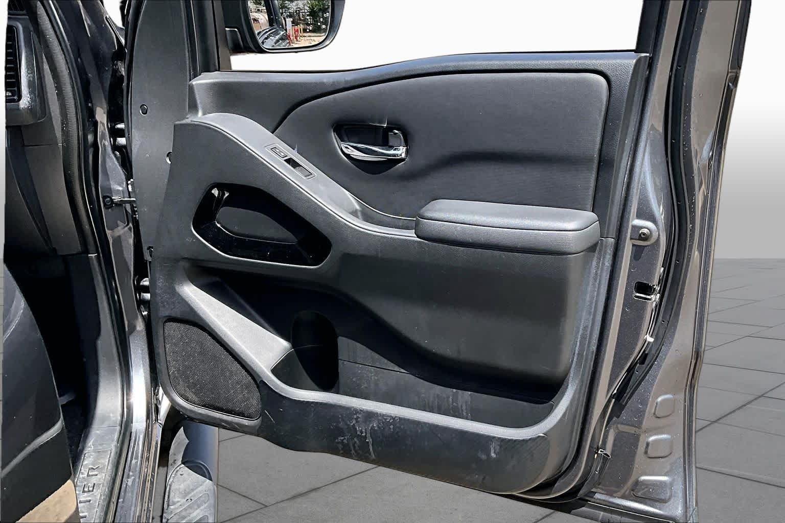 Used 2023 Gun Metallic Nissan SV image 21