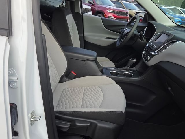 Used 2021 White Chevrolet LS image 15