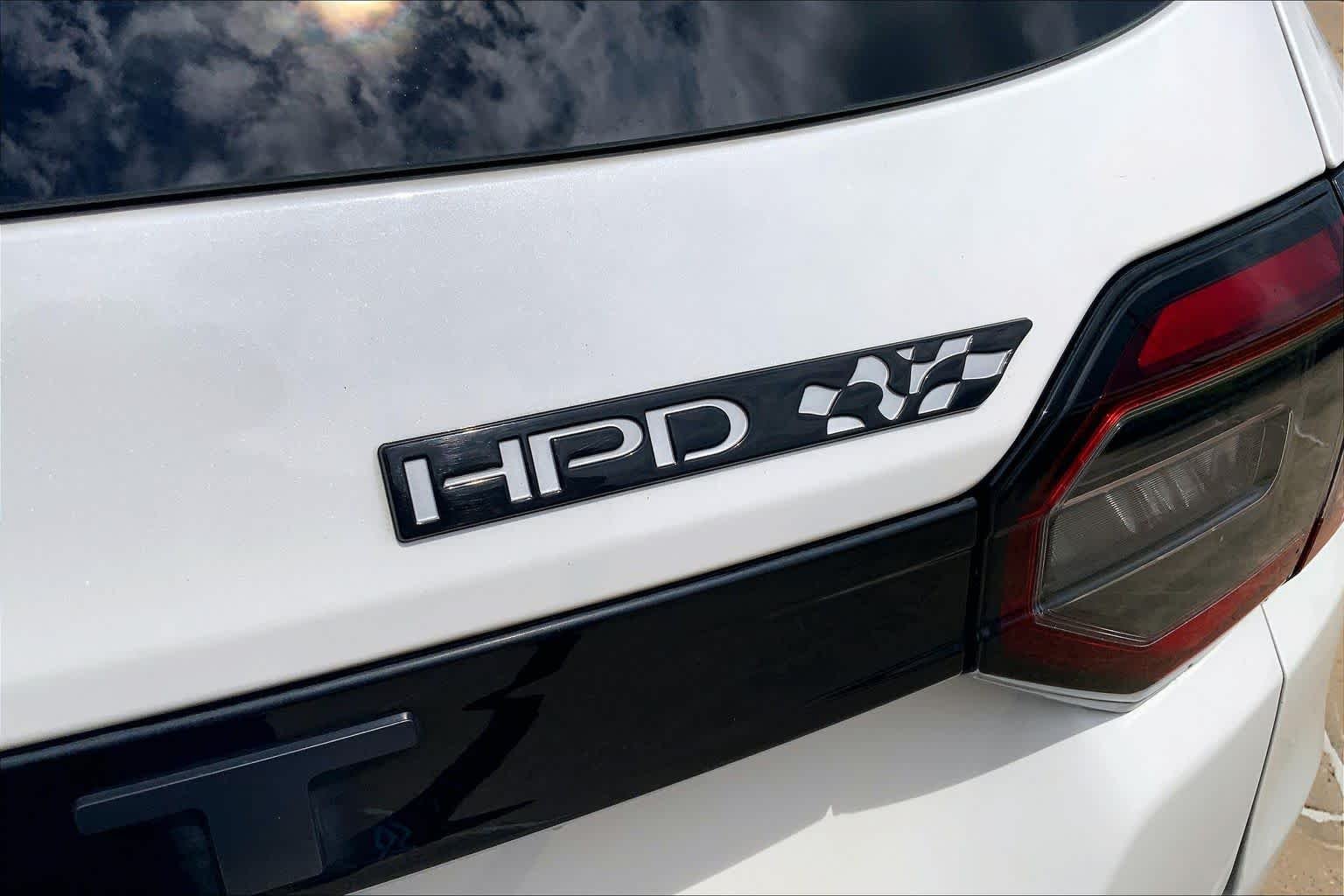 Certified Used 2023 Platinum White Pearl Honda EX-L 7 Passenger image 10