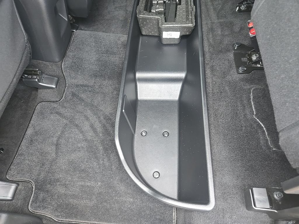 Used 2024 Green Hyundai SEL image 80