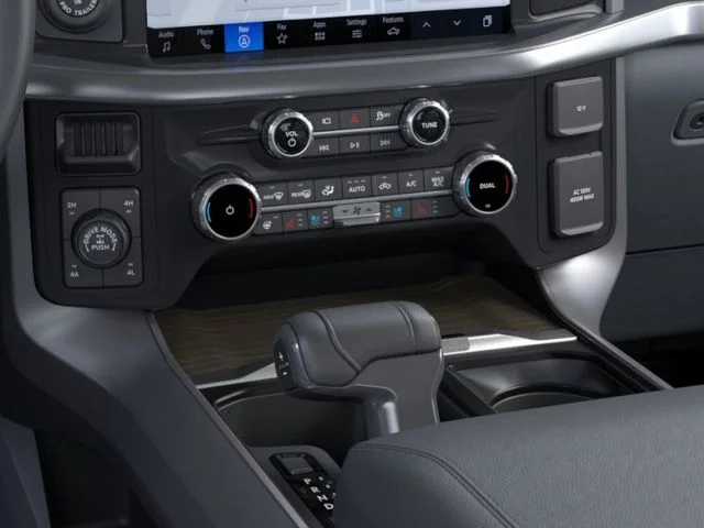 New 2026 Iconic Silver Metallic Ford Lariat image 15