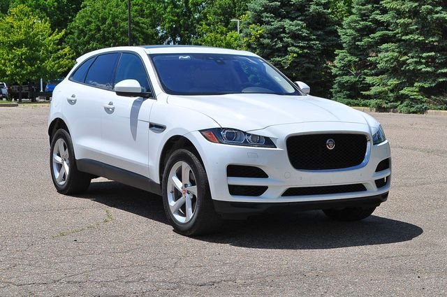2017 Jaguar F-PACE 20d Premium AWD's photo