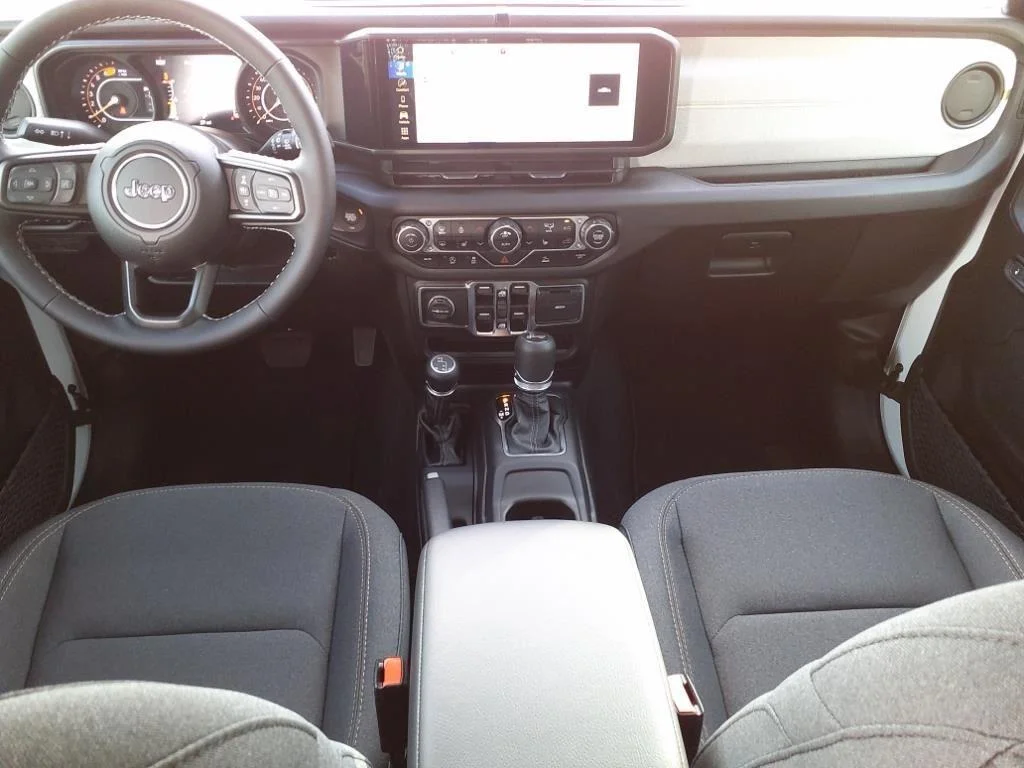 Used 2025 Bright White Clearcoat Jeep Sport S image 26