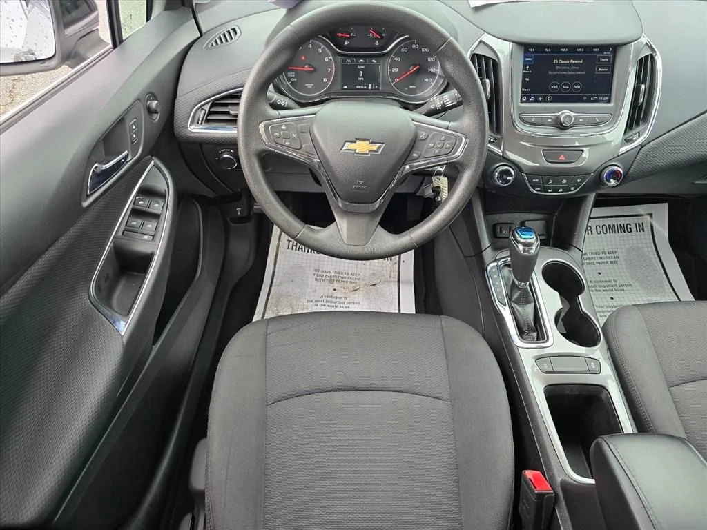 Used 2019 Silver Chevrolet LT image 3