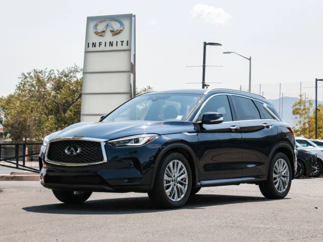 2024 INFINITI QX50 LUXE