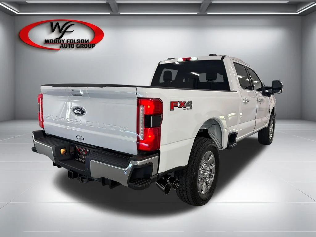 New 2026 Oxford White Ford F-250® Lariat® image 6
