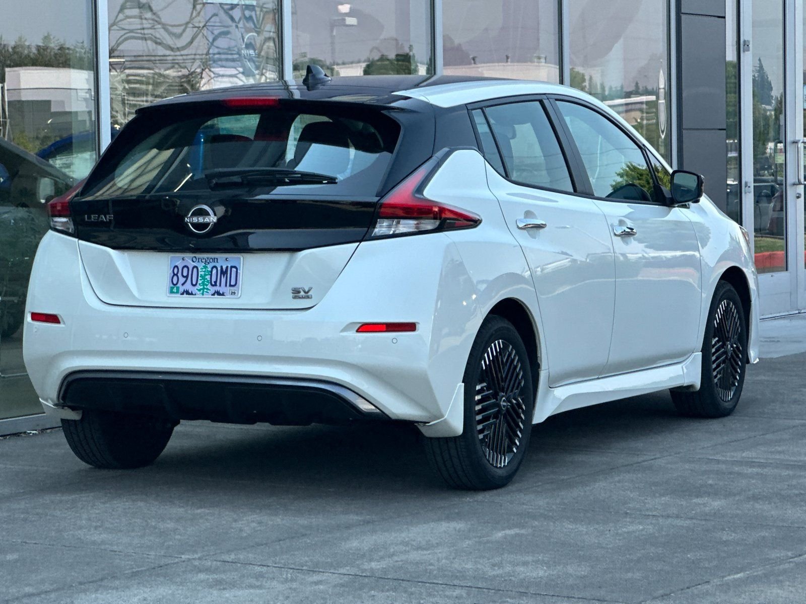 Pre-Owned 2025 Nissan Leaf SV Plus 4D Hatchback in Portland