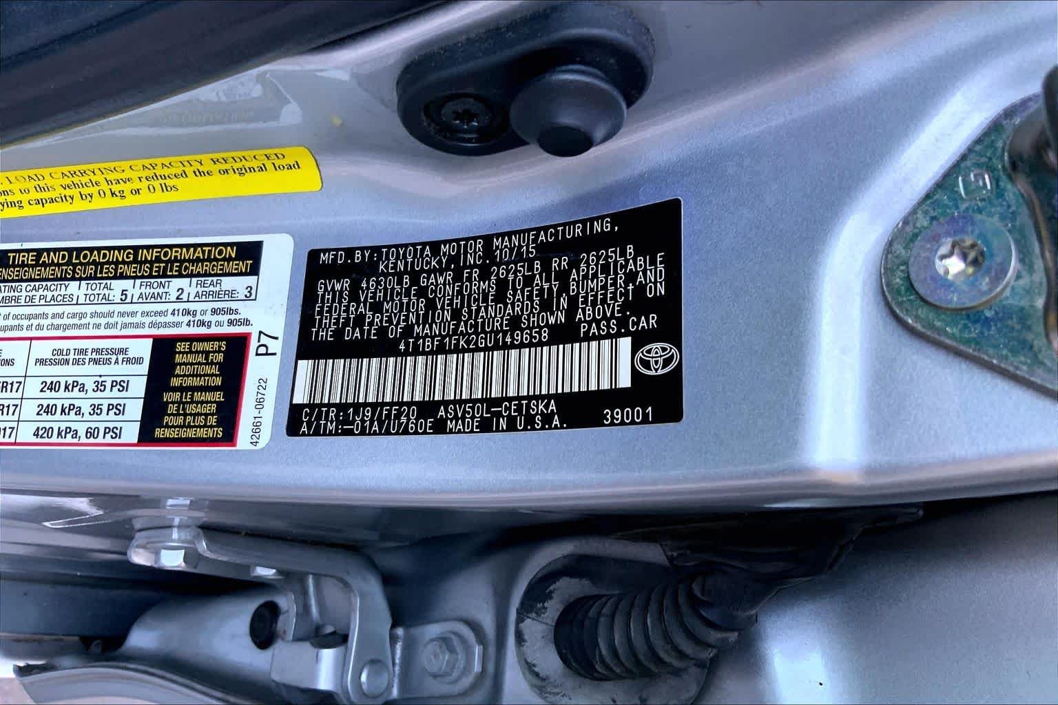 Used 2016 Celestial Silver Metallic Toyota SE image 32