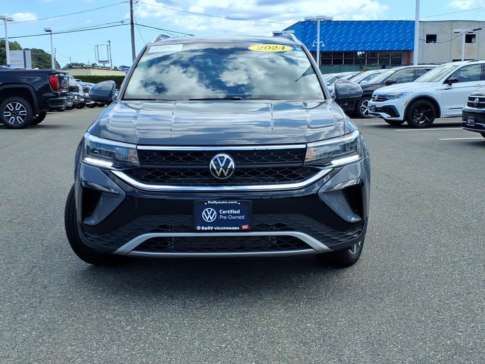 Certified Used 2024 Pure Gray Volkswagen SE image 2