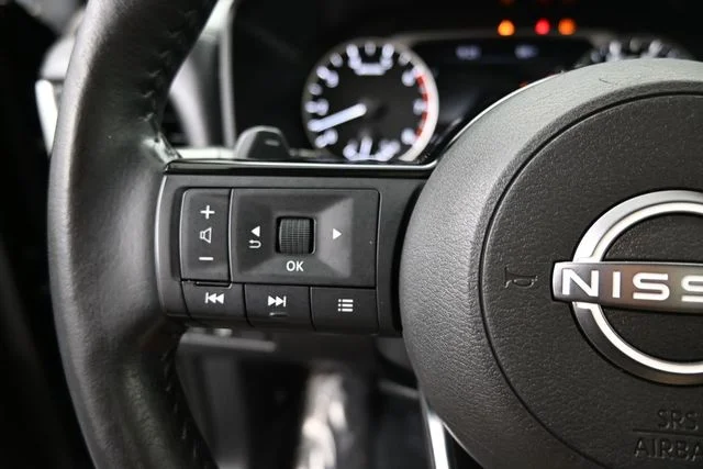 Used 2023 Black Nissan SL image 33
