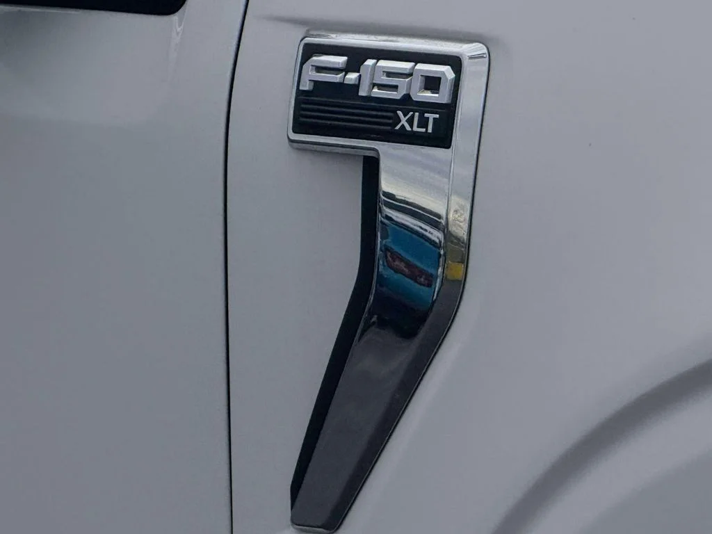 Used 2023 White Ford XLT image 6