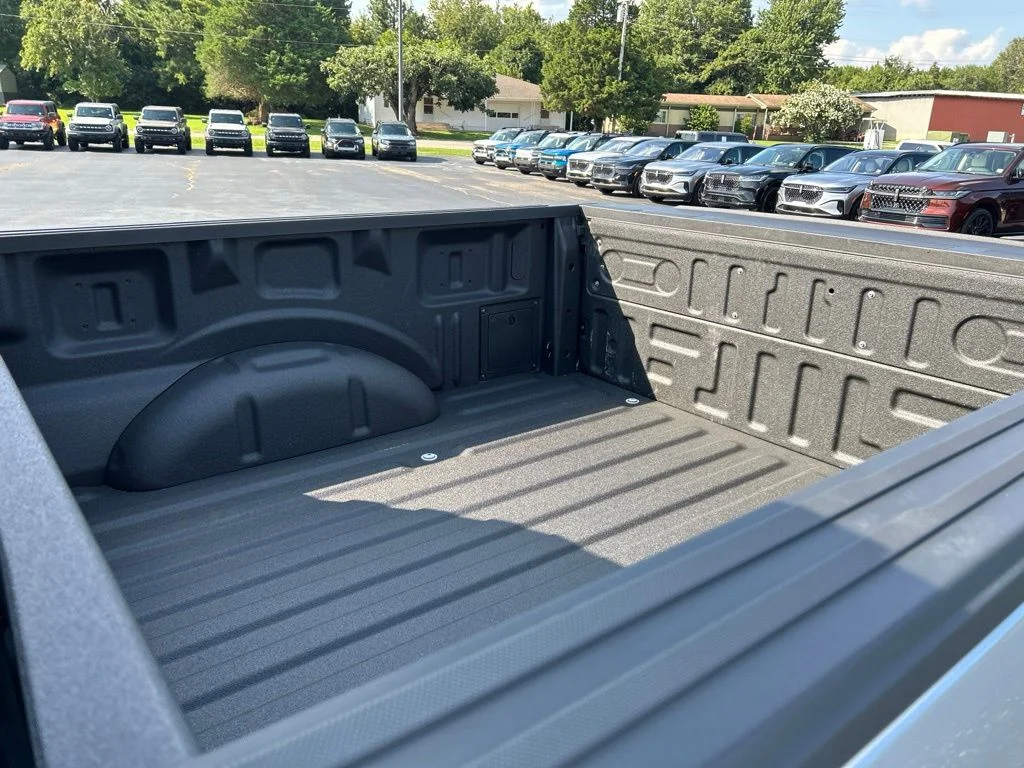 Used 2024 Silver Metallic Ford XLT image 16