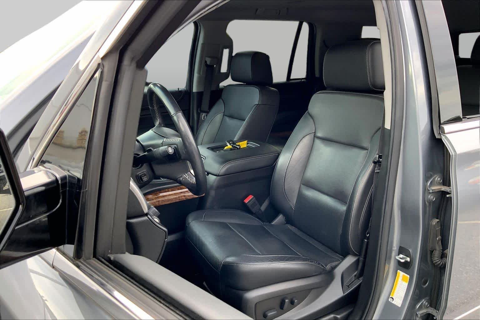 Used 2018 Satin Steel Metallic Chevrolet Premier image 8
