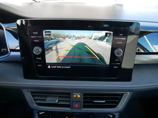 2026 Volkswagen Taos SE Black - Photo 12