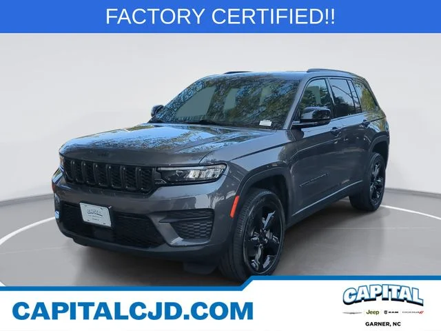 Used 2025 Gray Jeep Altitude X image 1