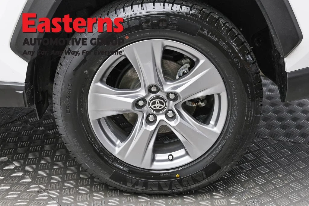 Used 2024 White Toyota XLE image 8