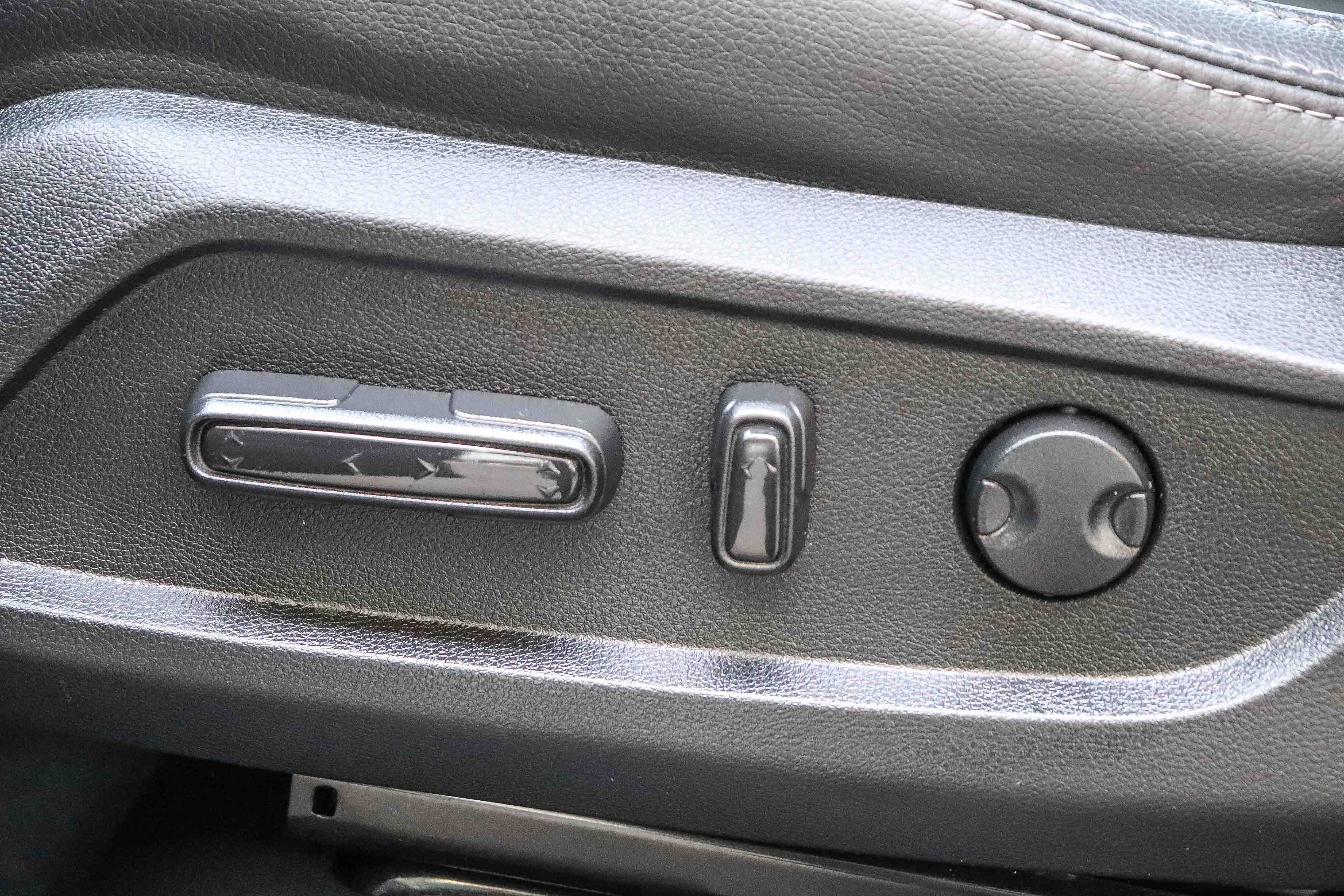 2025 Honda Pilot Touring - Photo 27