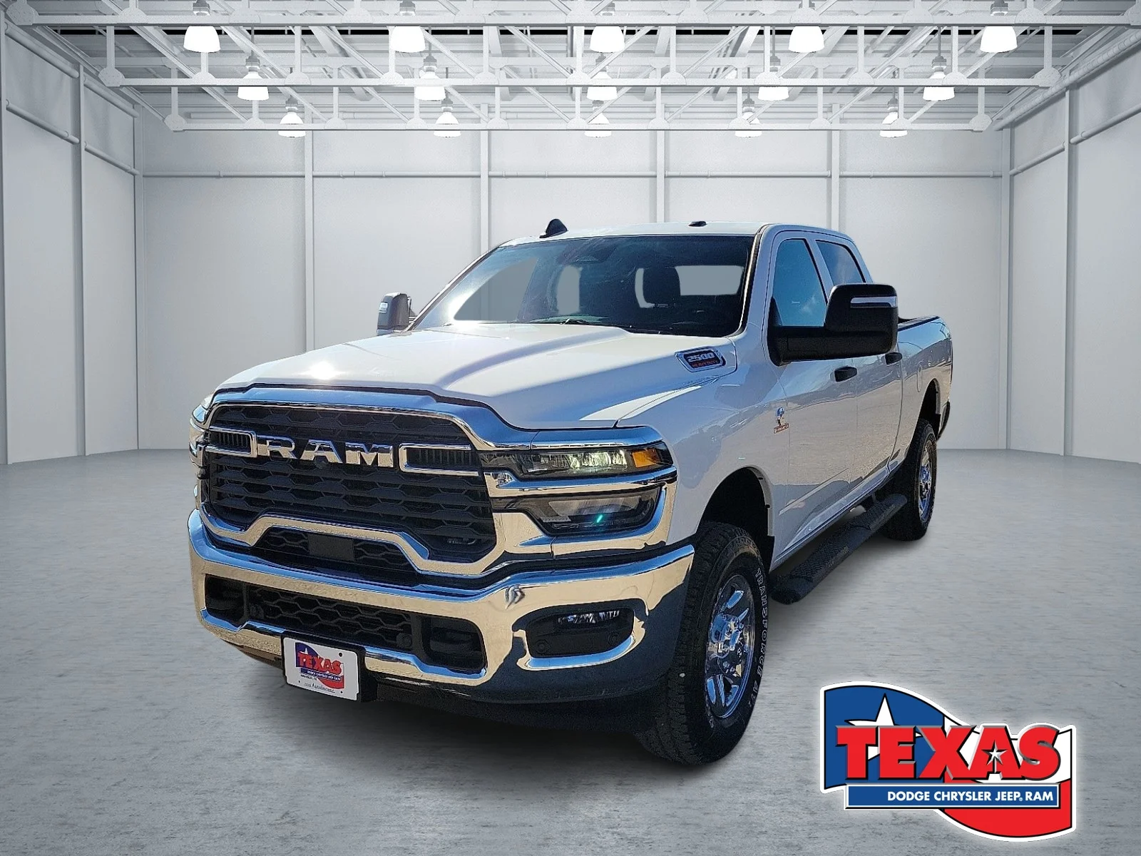 New 2026 PW7 Bright Whit Ram TRADESMAN CREW CAB 4X4 6