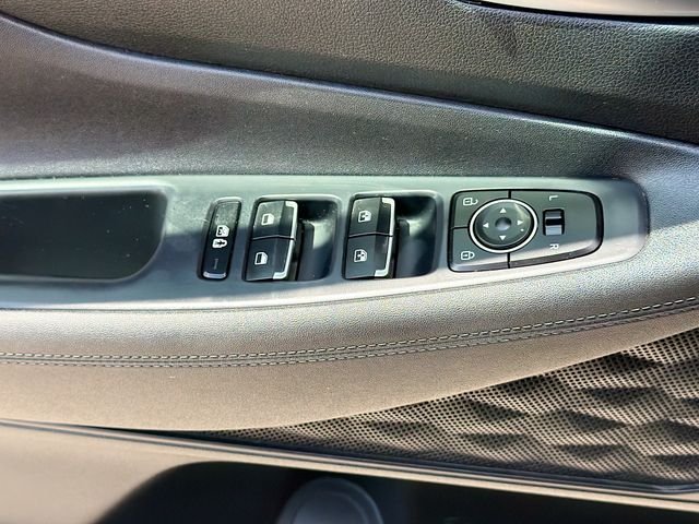 Used 2023 Gray Hyundai SEL image 17