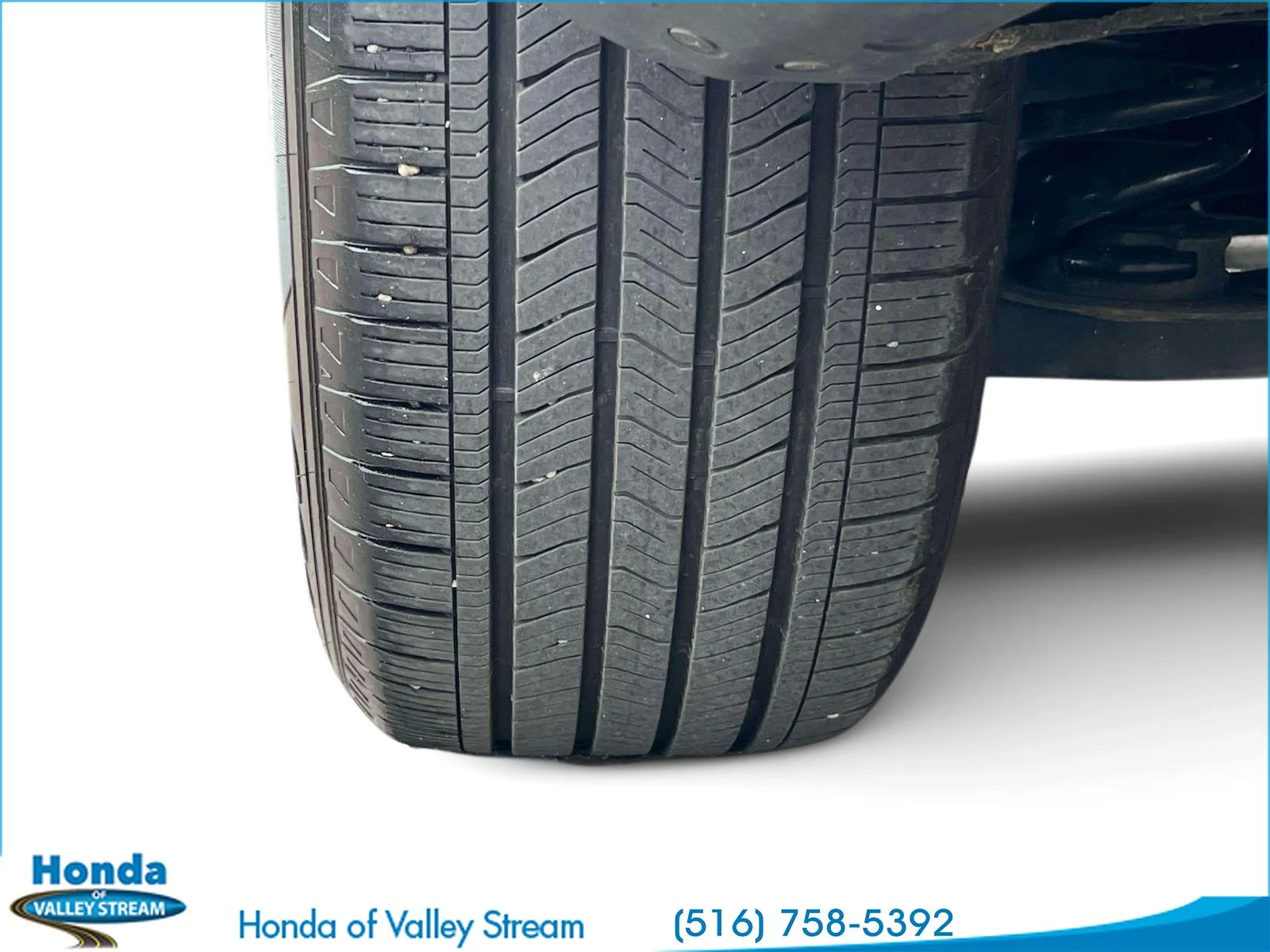 Certified Used 2023 White Honda EX-L image 11