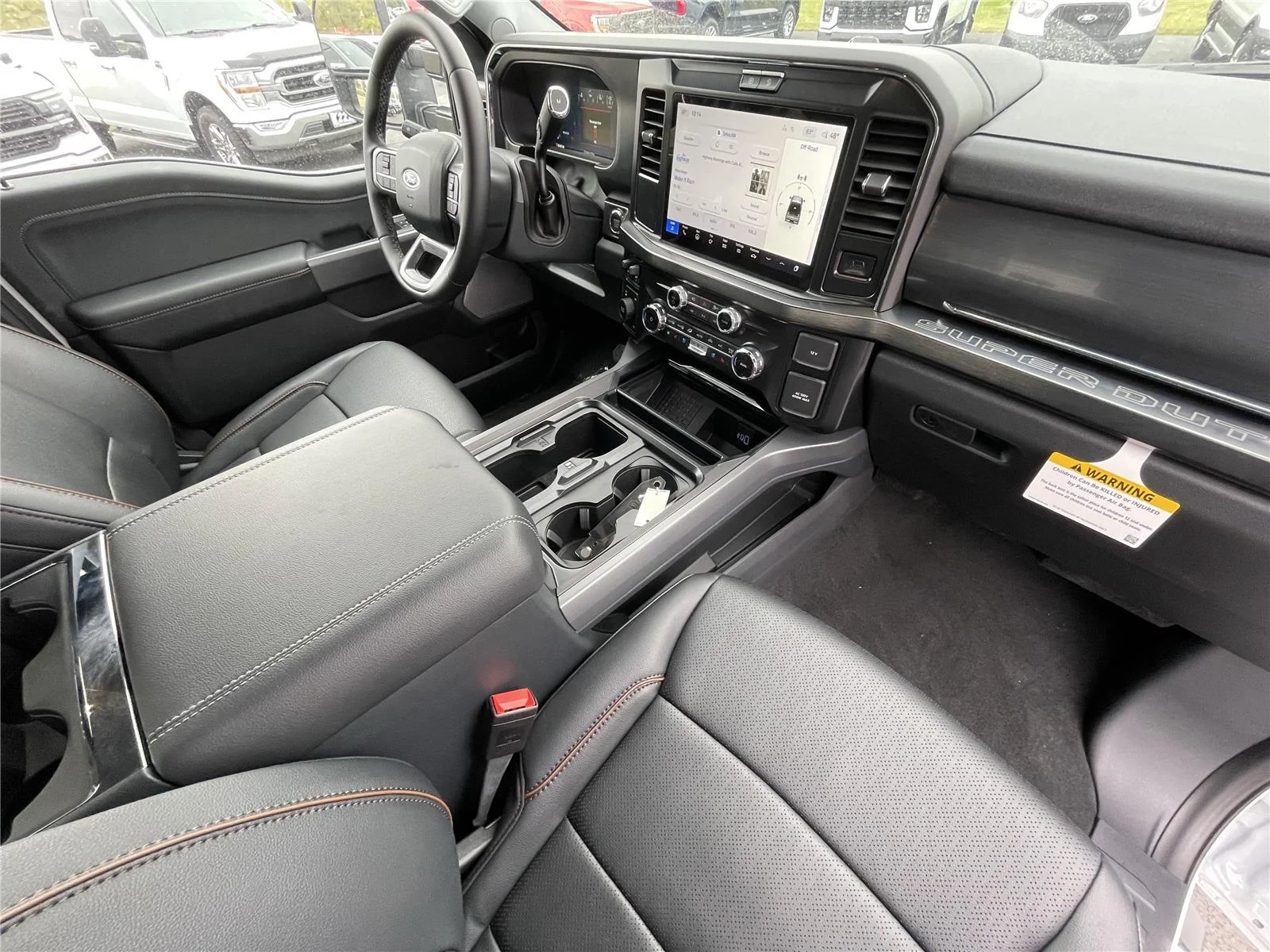 New 2026 Oxford White Ford LARIAT image 41
