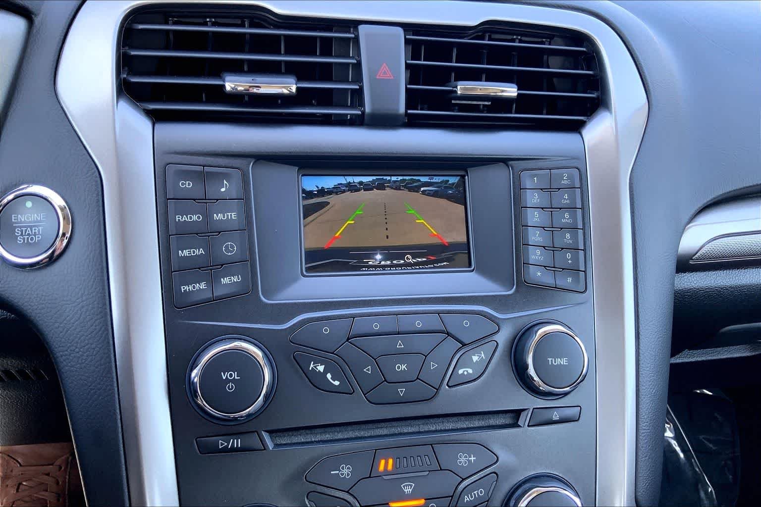 Used 2018 Shadow Black Ford S image 24